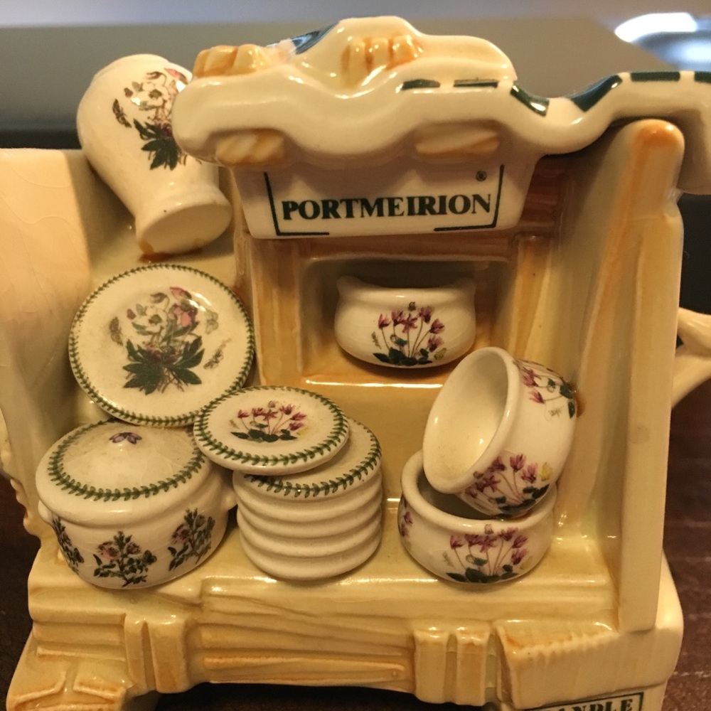 Portmeirion decor teapot